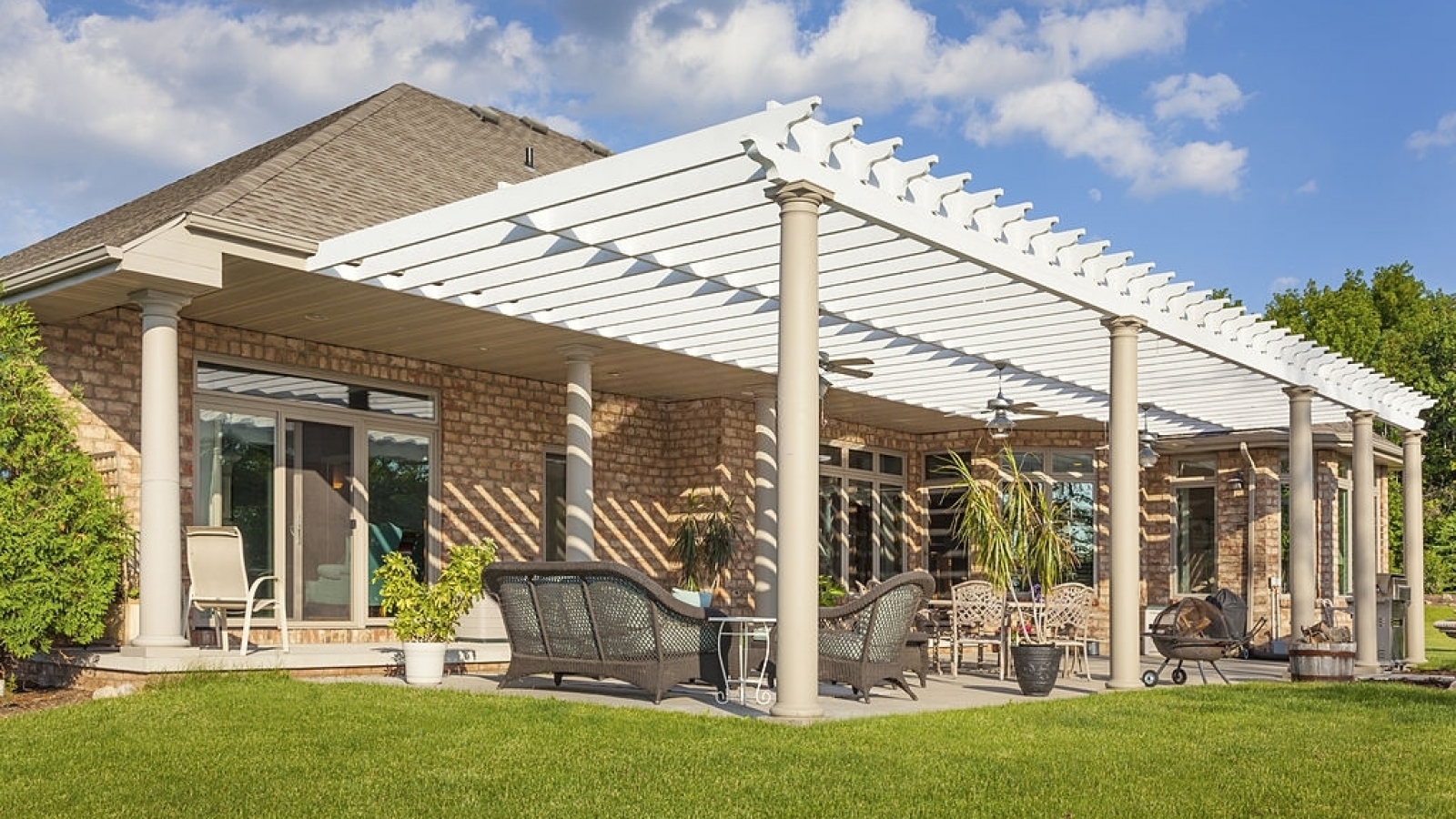 Scenic Brick House With Large Patio and Pergola